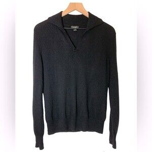 100% Cashmere v- neck long sleeve sweater. Size Medium. Very Good Condition!